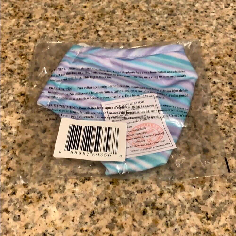 BRAND NEW Face Mask-Multi Colored